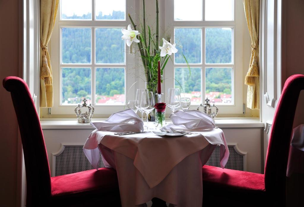 Schlosshotel ฮิชฮอร์น ภายนอก รูปภาพ